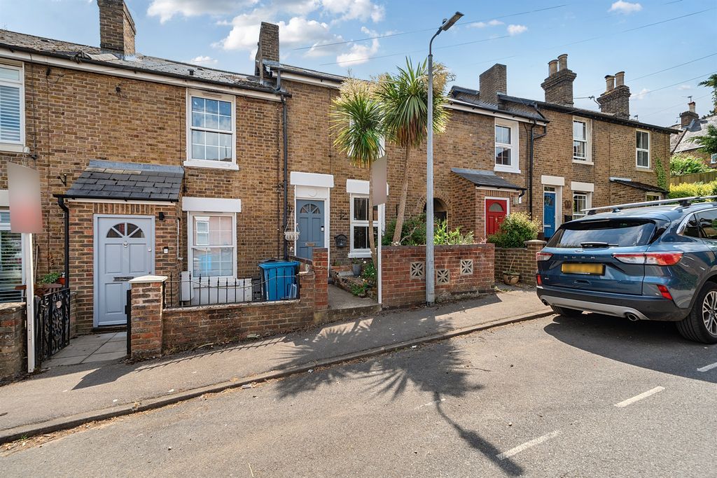 Property photo 1 of 12