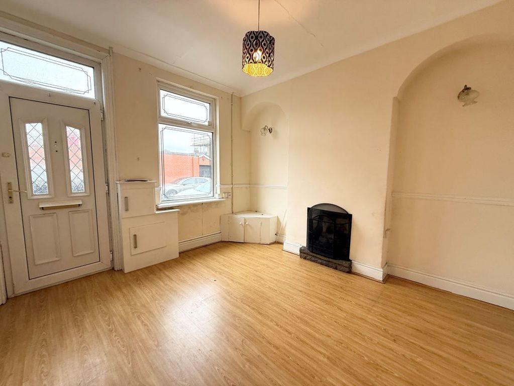 Property photo 2 of 10 Image 2