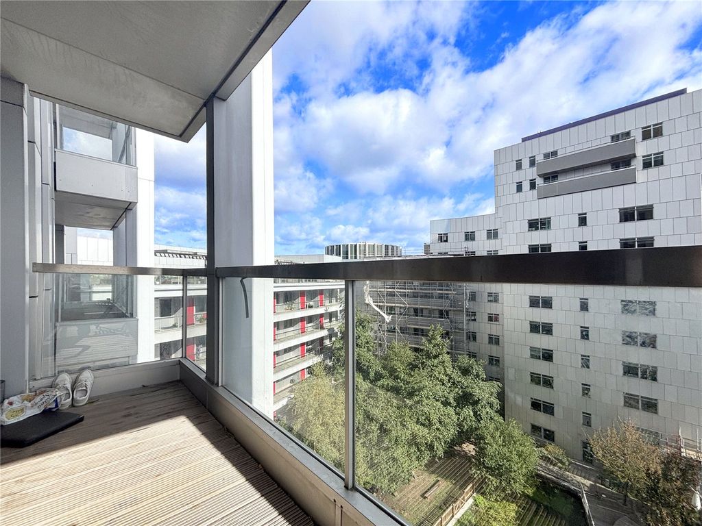 Property photo 2 of 10 Picture No. 27