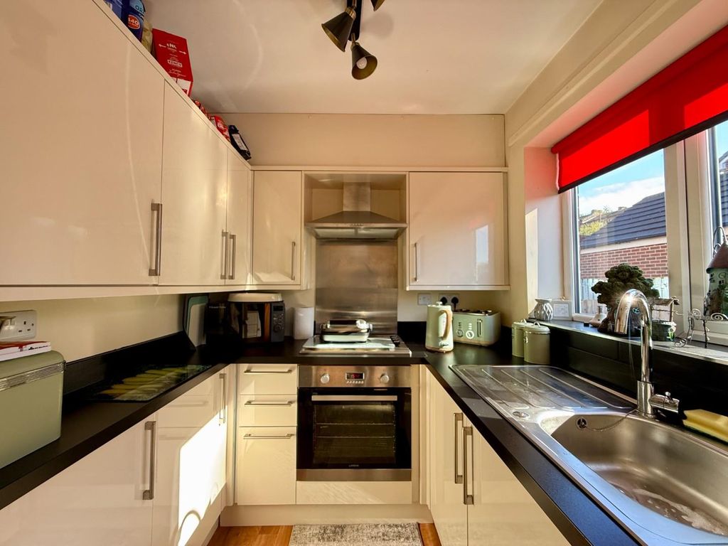 Property photo 3 of 35 Img_4938.Jpg