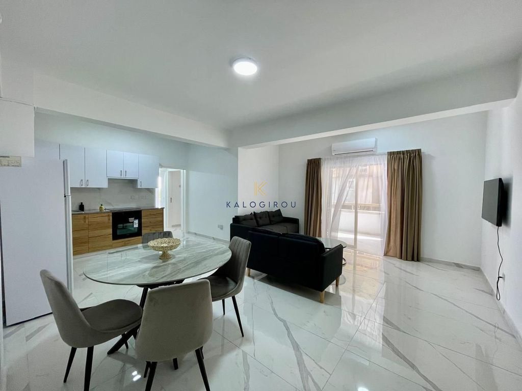 Property photo 1 of 36