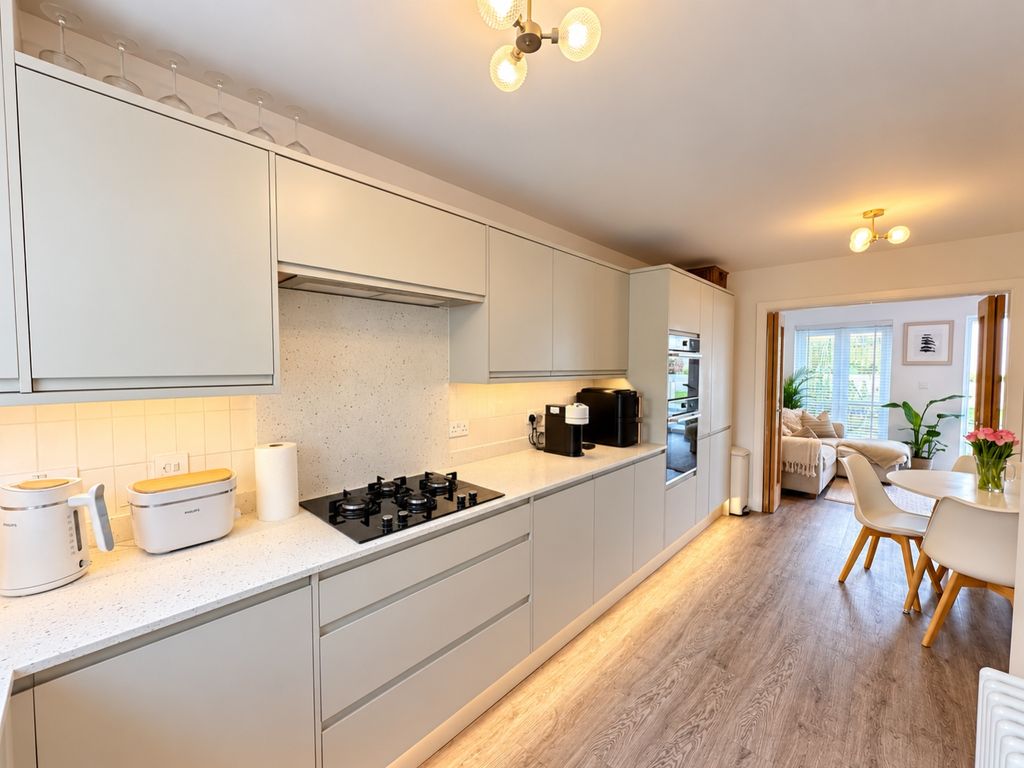 Property photo 2 of 17 Kitchen - Ground Floor