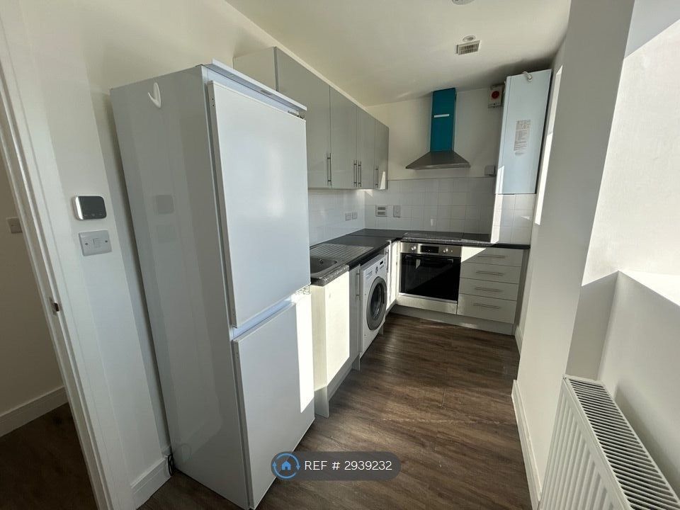 Property photo 1 of 4