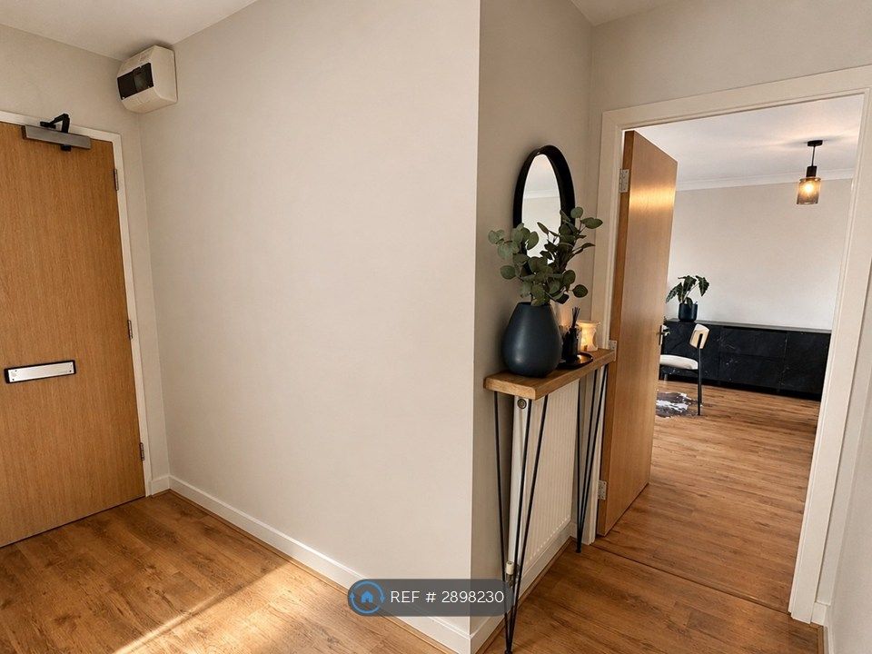 Property photo 3 of 4