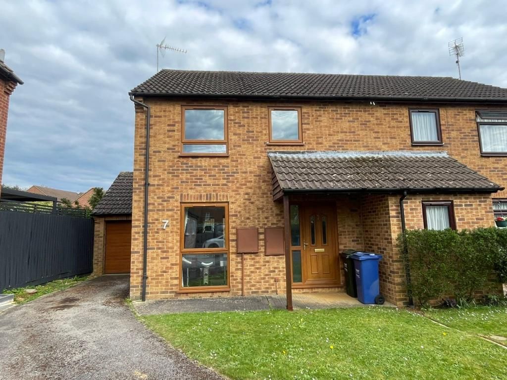 Property photo 2 of 2 Front Aspect