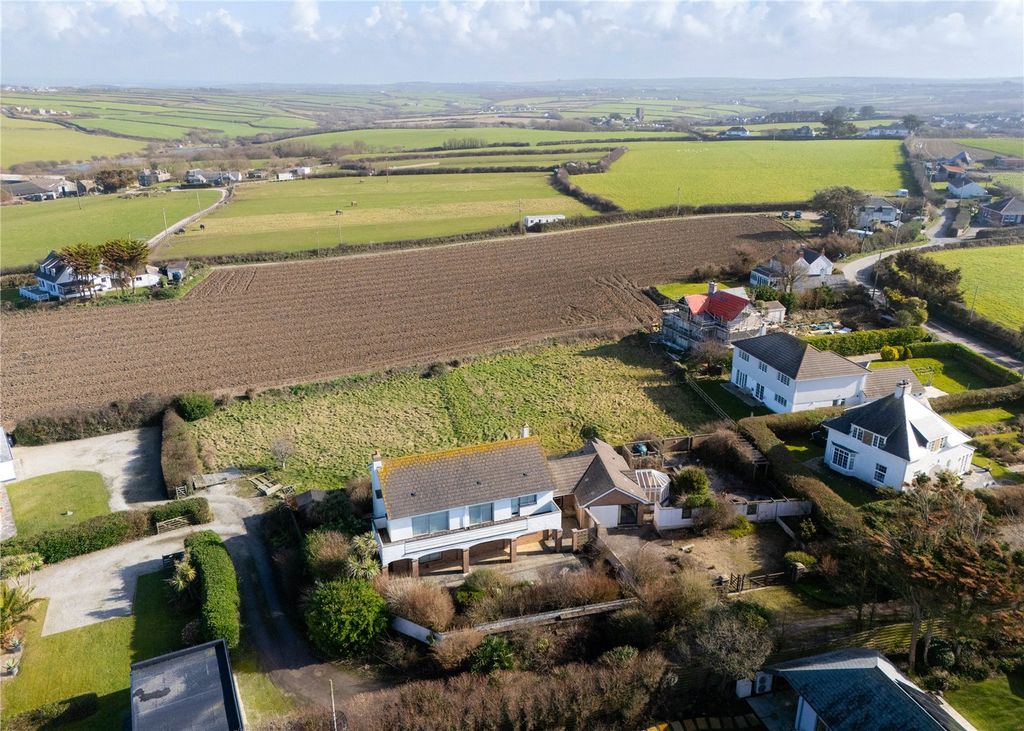 Property photo 2 of 17 Aerial