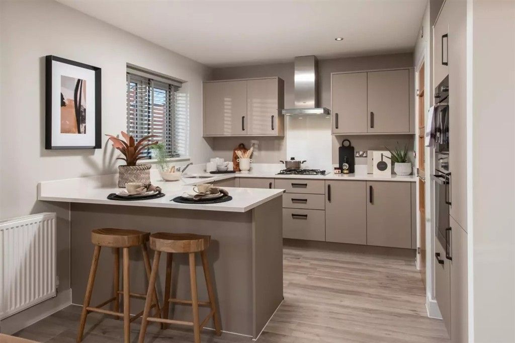 Property photo 2 of 13 Kitchen
