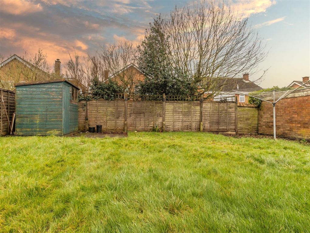 Property photo 3 of 13