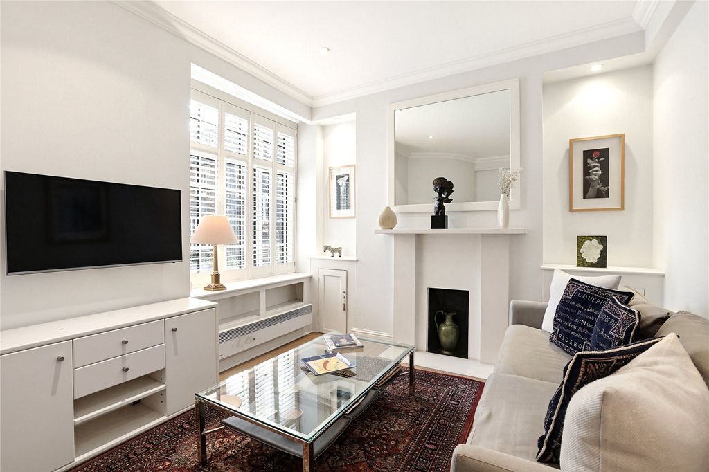 Property photo 3 of 9 Reception Room