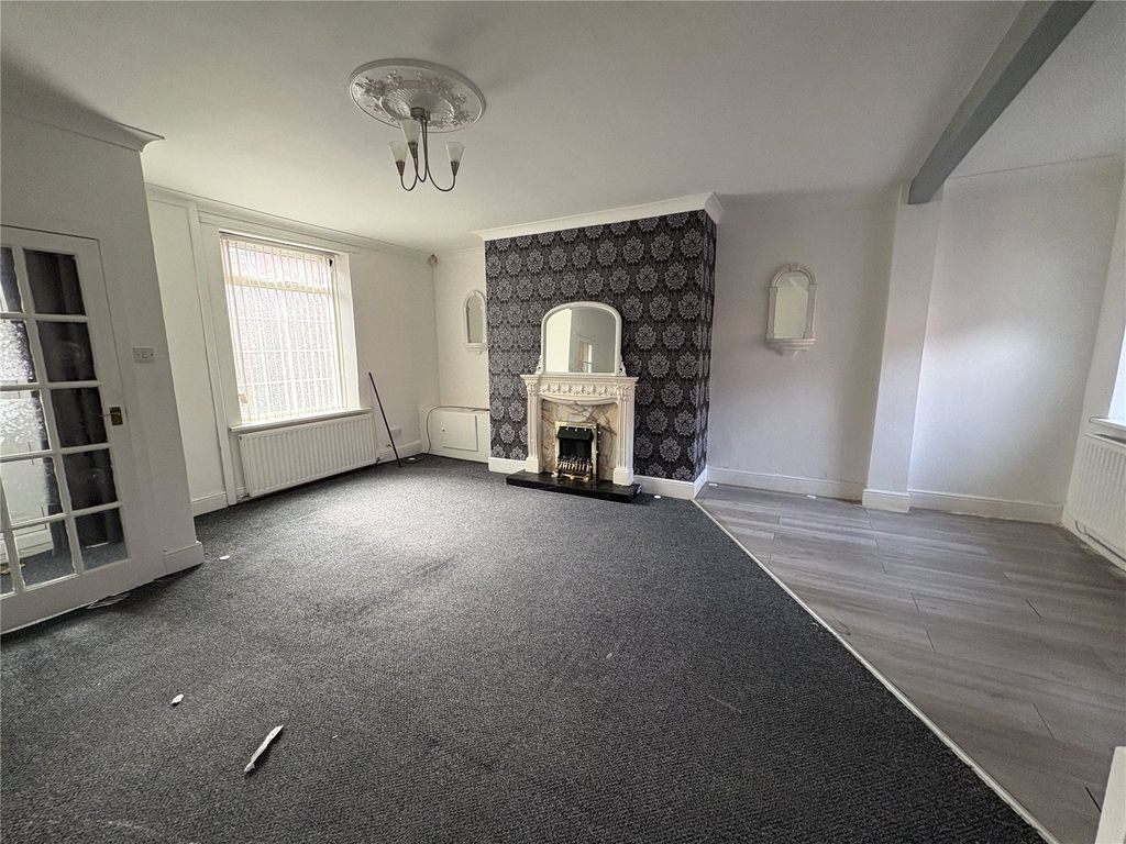 Property photo 3 of 12 Picture No. 04