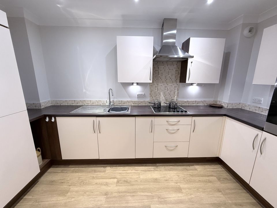 Property photo 3 of 9 Img4240