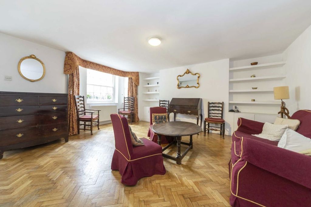 Property photo 2 of 5