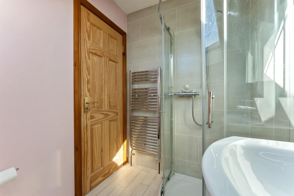 Additional image 33 of 5 bed detached house for sale39 Cherryhill Road, Ballynahinch BT24