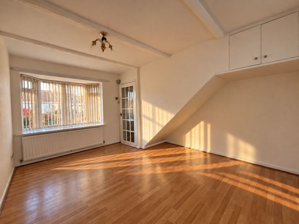 Property photo 3 of 11 5431574
