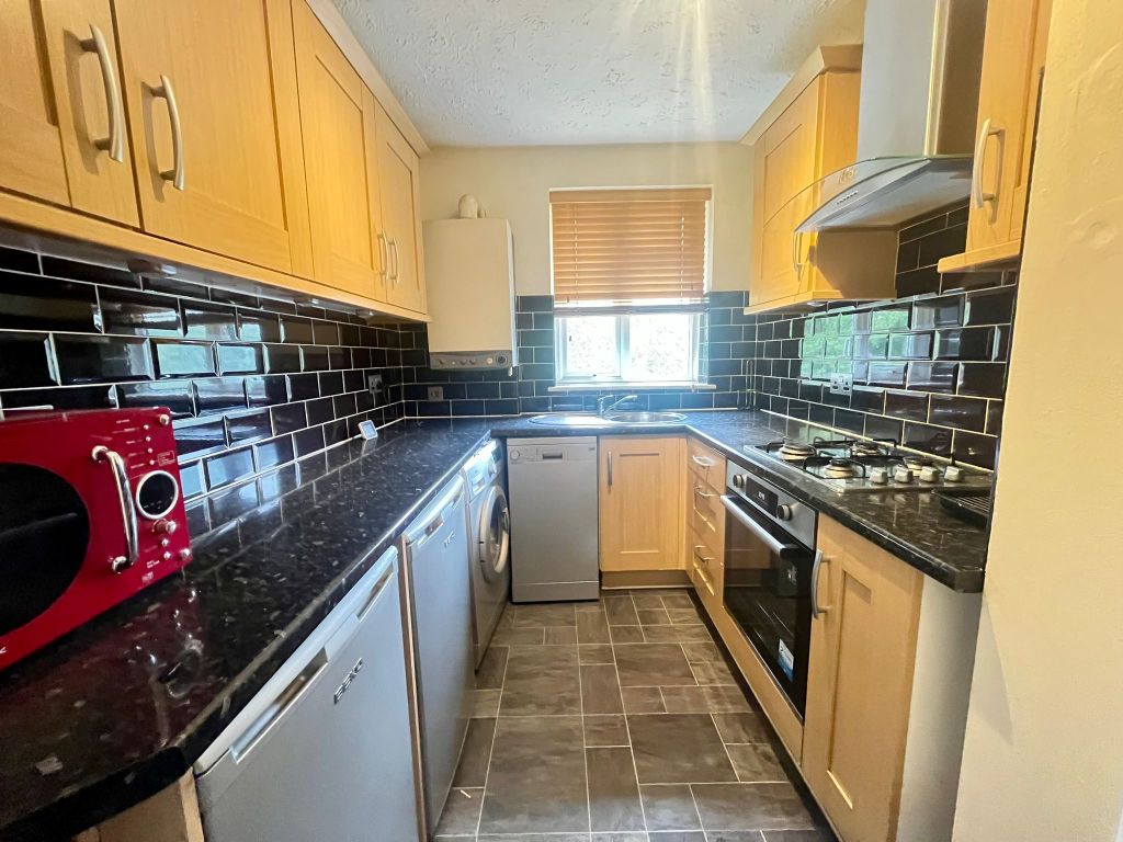 Property photo 2 of 16 Image