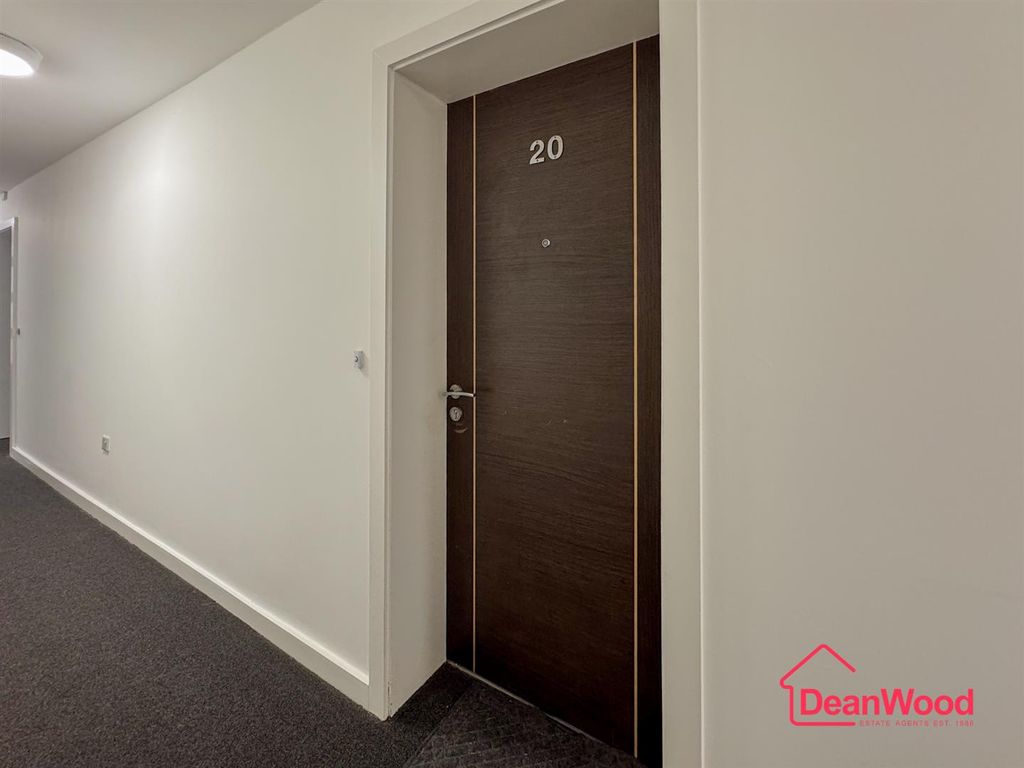 Property photo 2 of 12 Untitled-327.Jpg