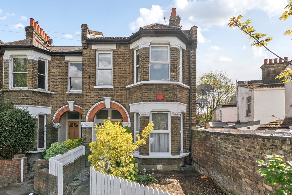 Property photo 1 of 10 Picture No. 04