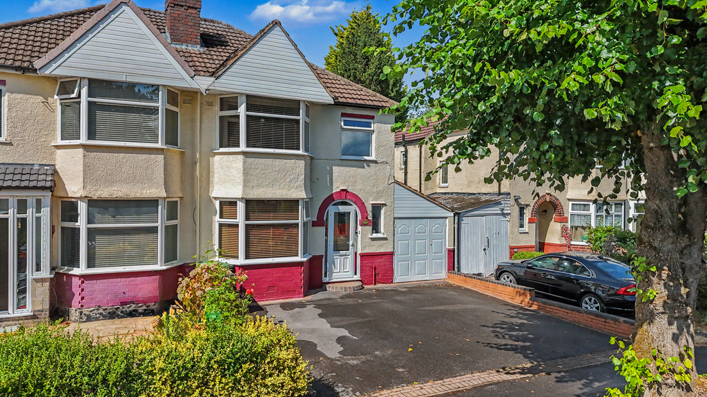 Property photo 1 of 27
