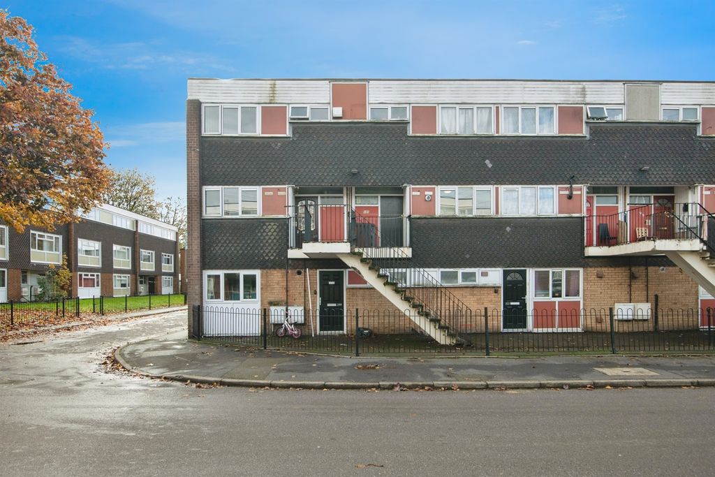 Property photo 1 of 14