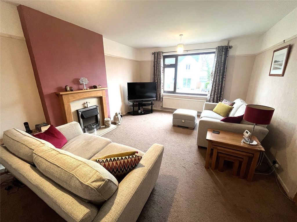 Property photo 3 of 19 Picture No. 53