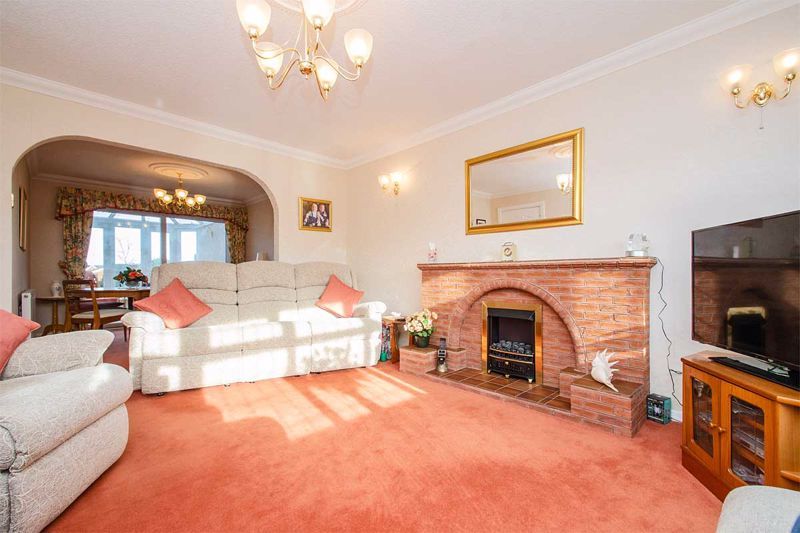 Property photo 3 of 28 Photo 18