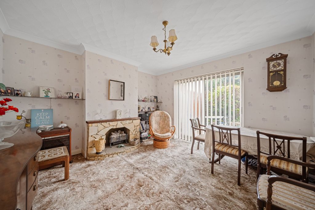 Property photo 2 of 10 4351362