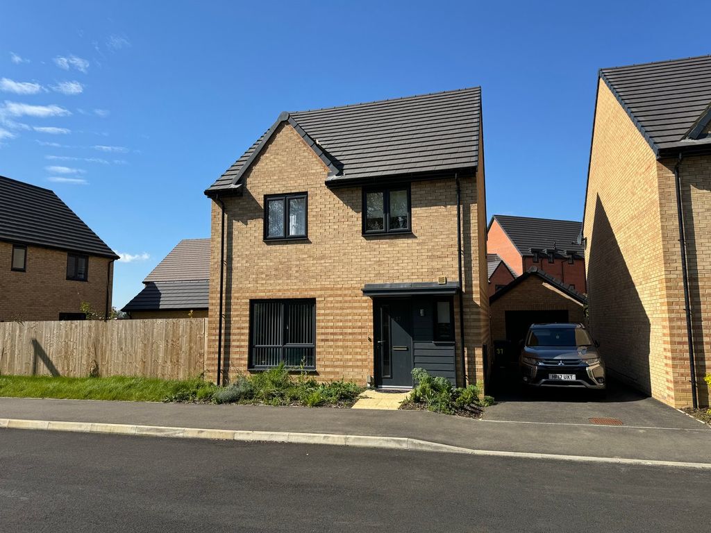 Property photo 1 of 1