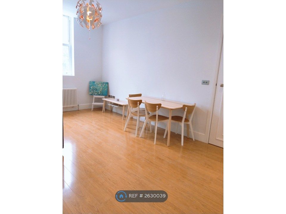 Property photo 3 of 13 Dining Area