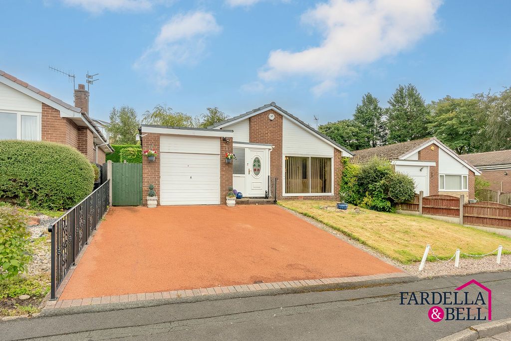 Property photo 1 of 14