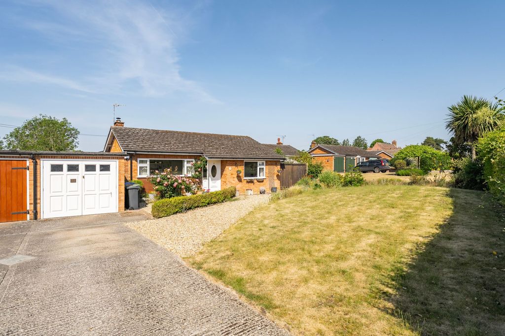 Property photo 1 of 23