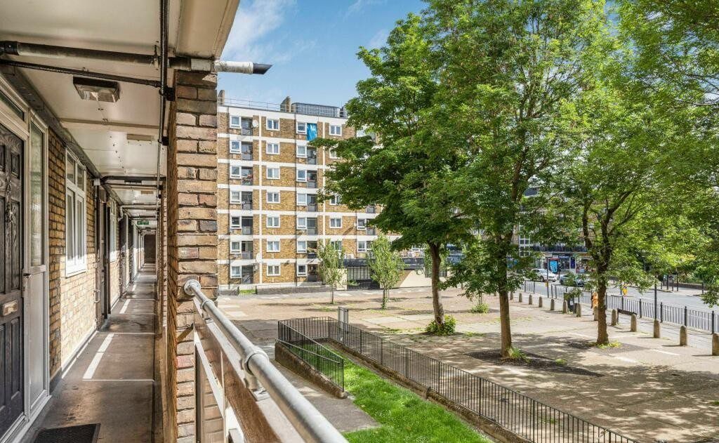 Property photo 2 of 7 Gallery