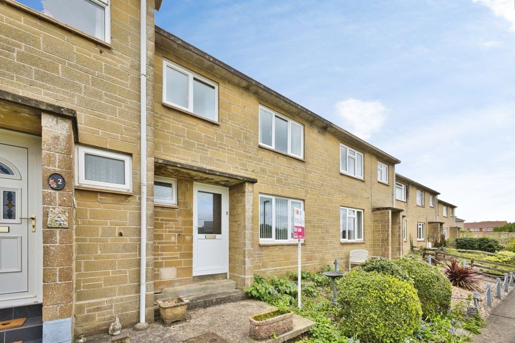 Property photo 1 of 17