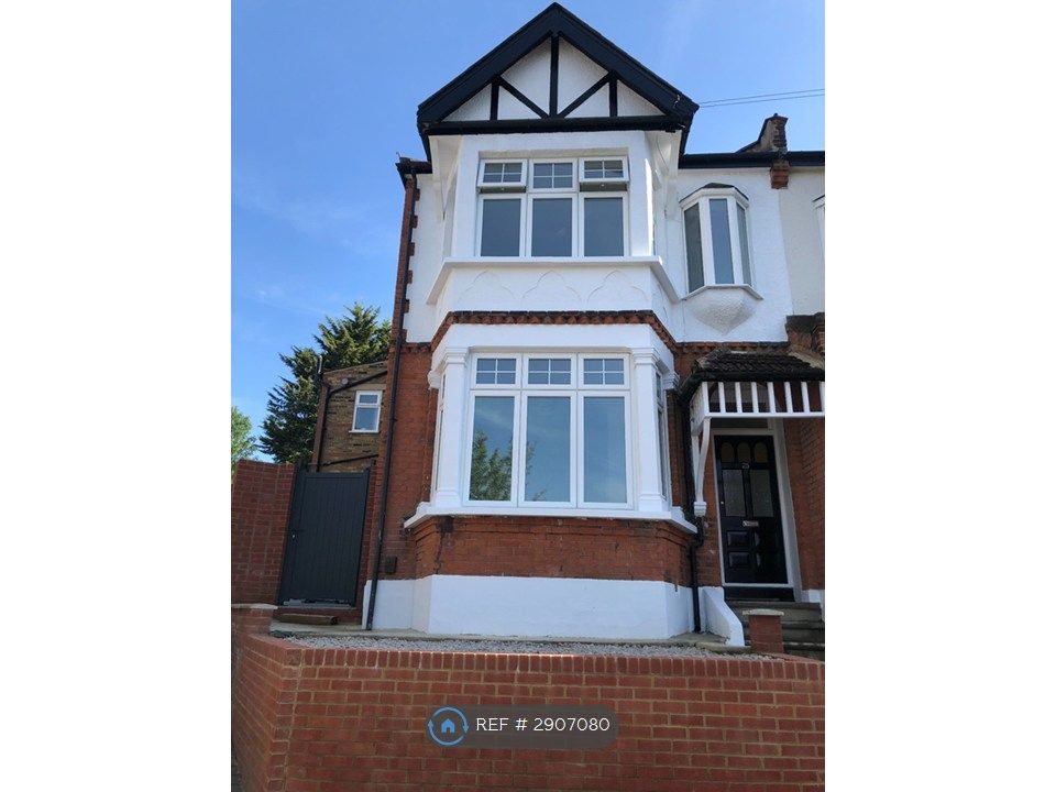 Property photo 1 of 2