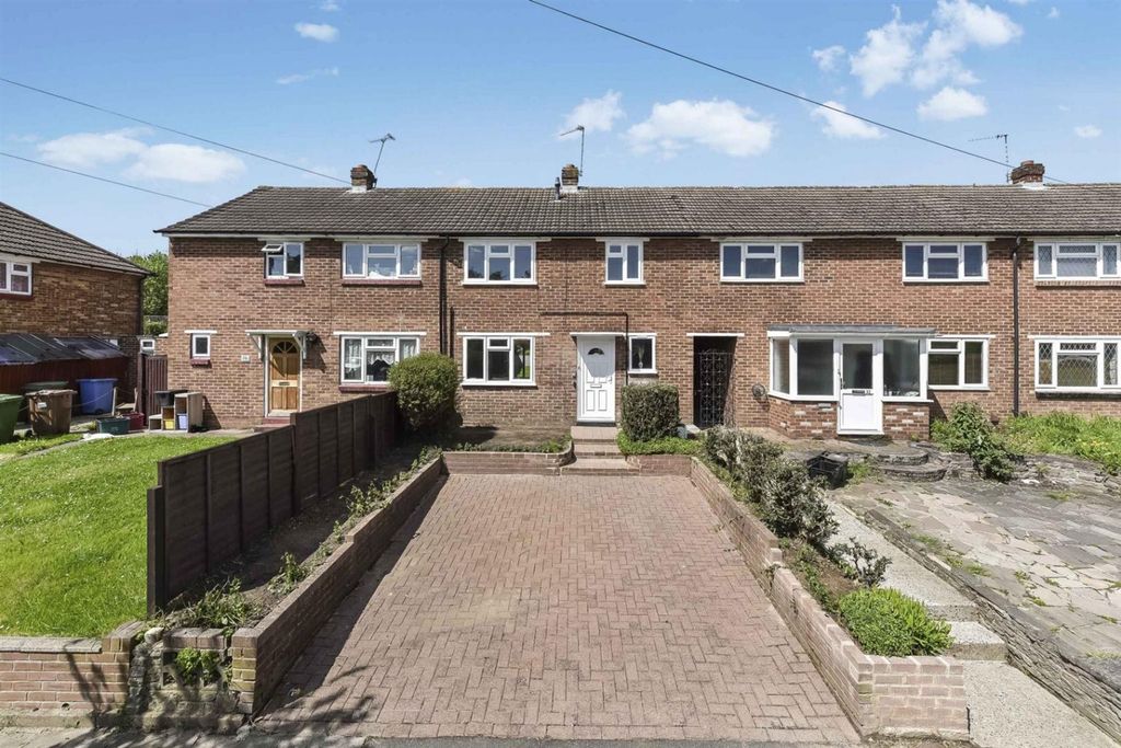 Property photo 1 of 8 4331901