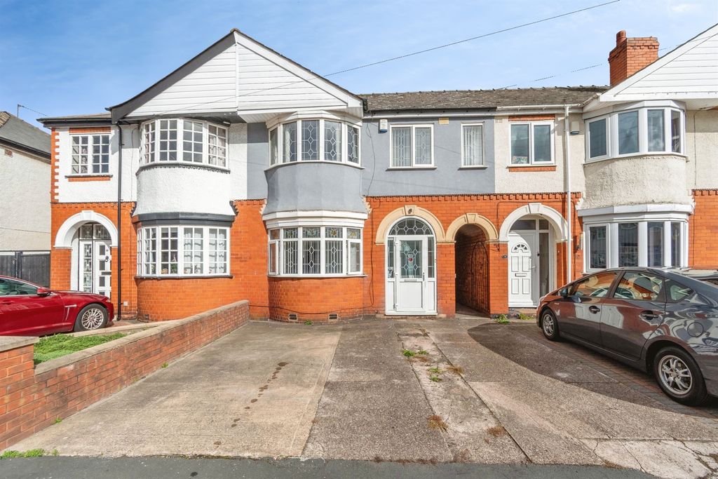 Property photo 1 of 12