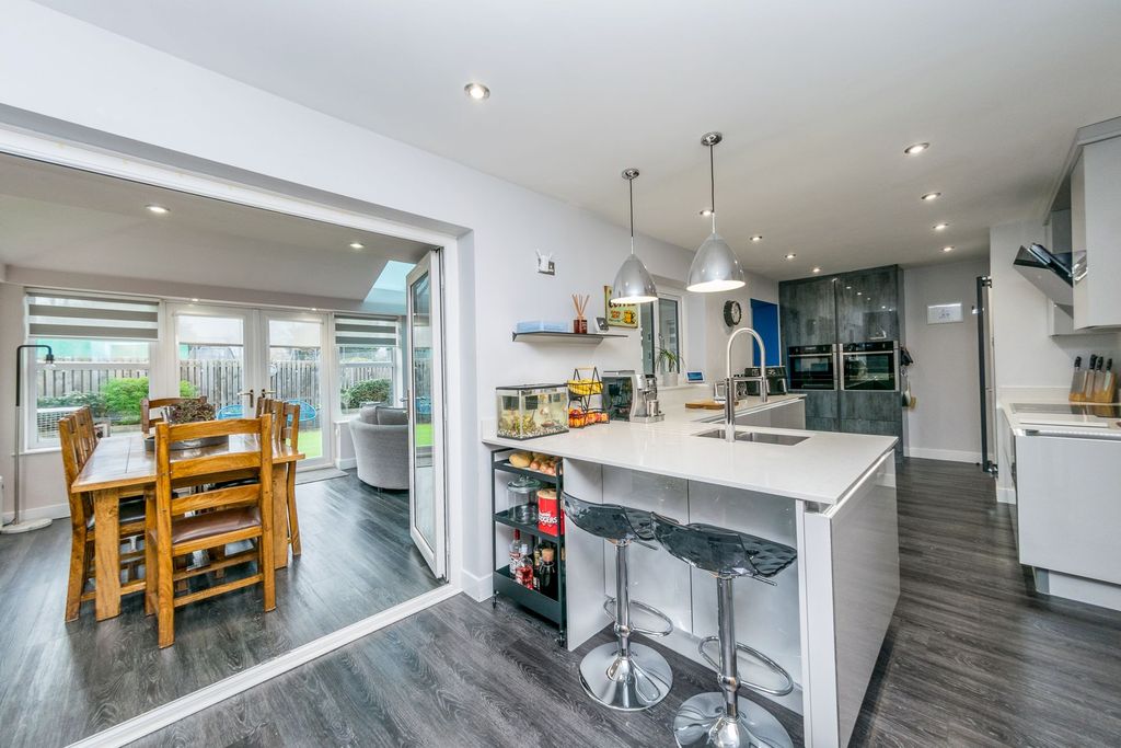 Additional image 17 of 5 bed detached house for saleRichmond Park Avenue, Liversedge WF15