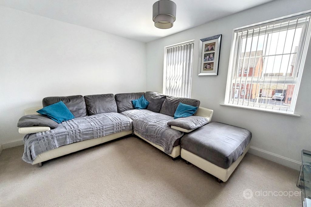 Property photo 3 of 21 5364946