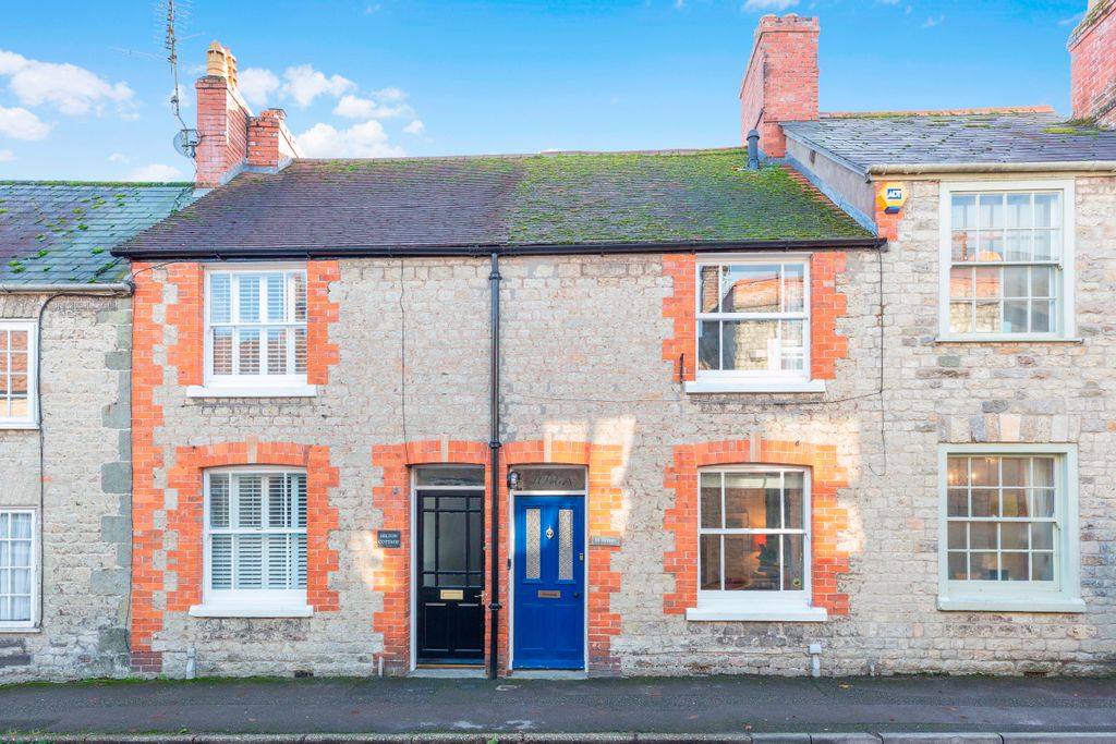 Property photo 1 of 23