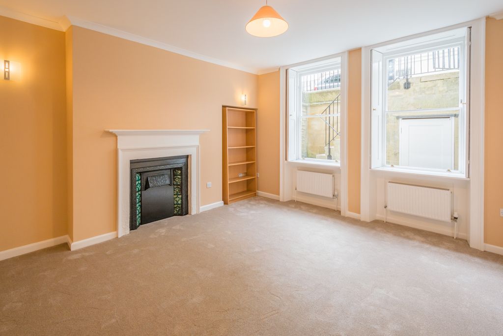 Property photo 2 of 7 9 Rivers Street - Basement-1