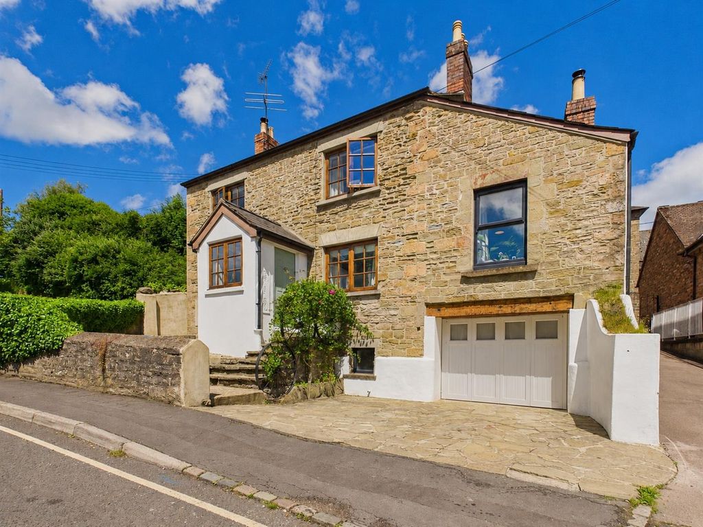 Property photo 1 of 24