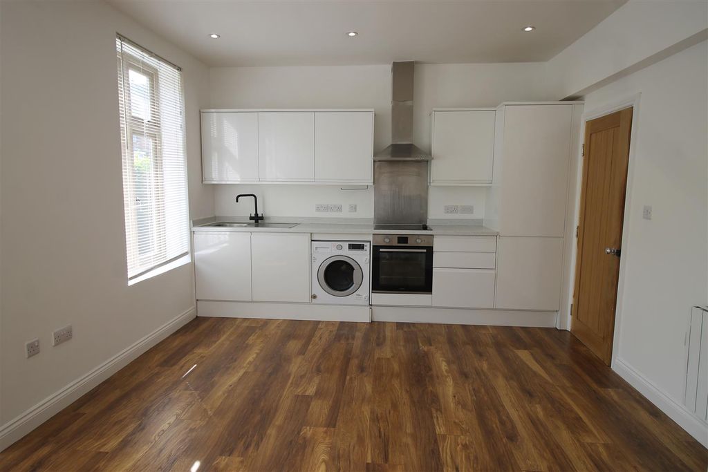 Property photo 2 of 6 Img_8570.Jpg