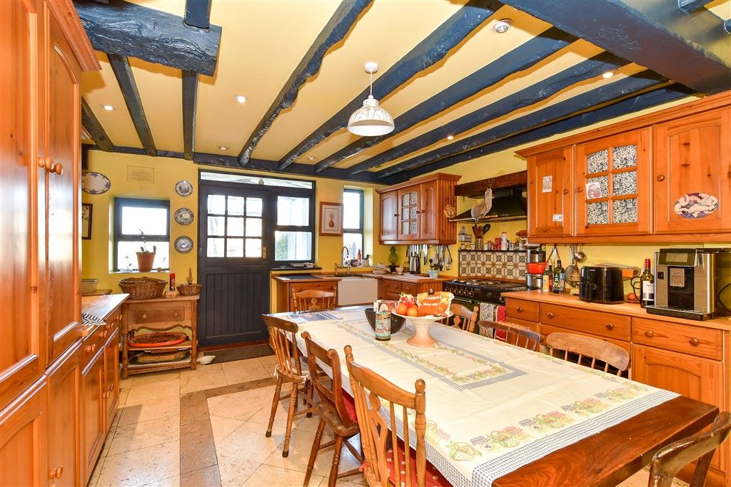 Property photo 3 of 16 Kitchen/ Breakfast Room