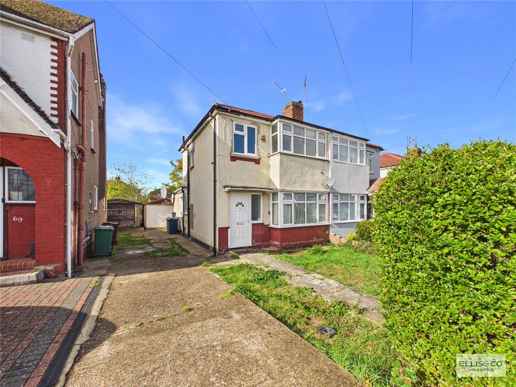 Property photo 1 of 23 Picture No. 03