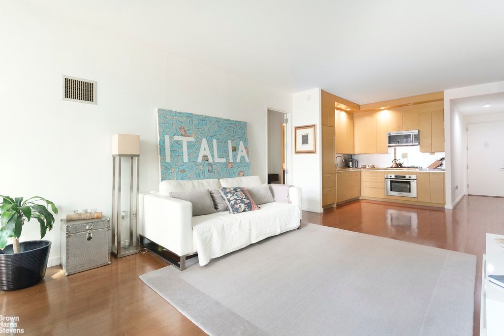Property photo 2 of 13 <Alttext/>