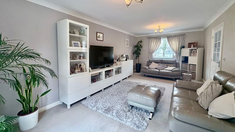 Property photo 3 of 21 Photo 25