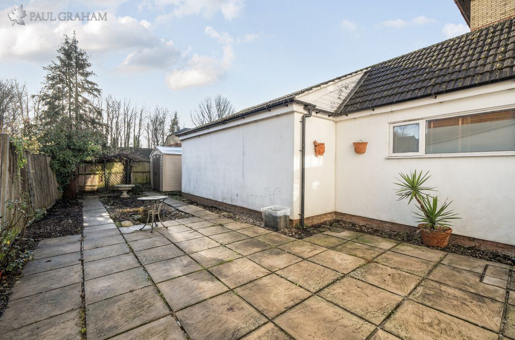 Property photo 3 of 20 Dd9228Ec-2Da2-4E1E-B162-391301502F58