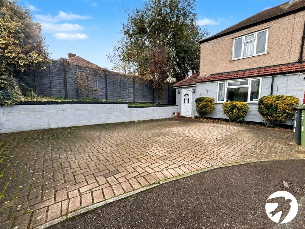 Property photo 1 of 8 Picture No. 01