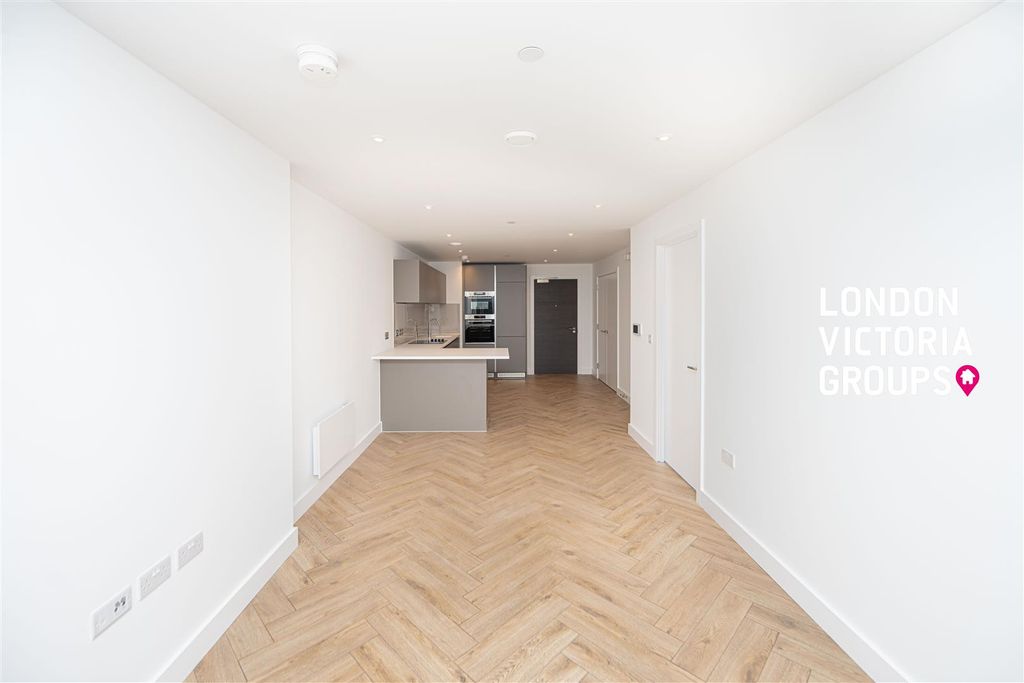 Property photo 3 of 14 1-5529.Jpg