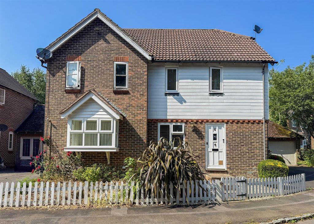 Property photo 1 of 13