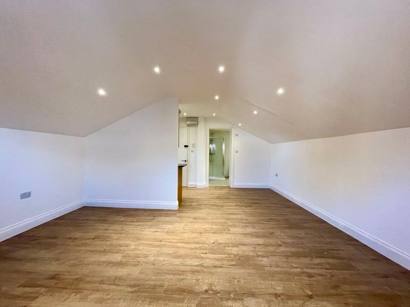 Property photo 1 of 5 Photo 5